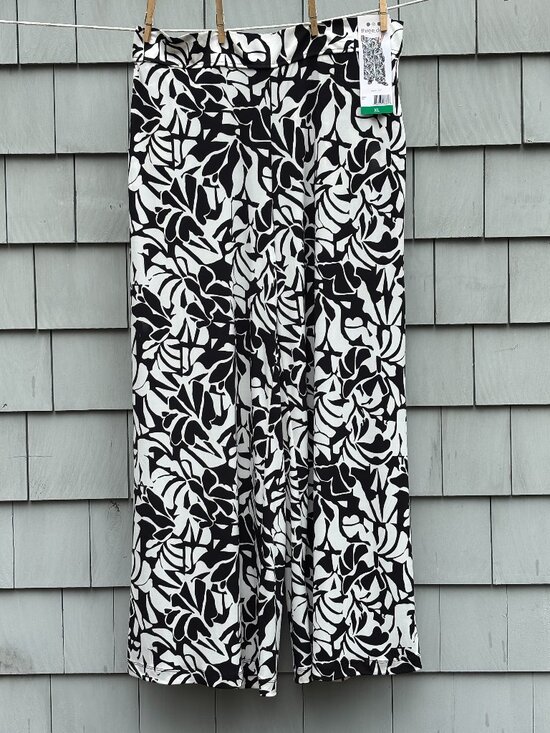 Three Dots Pants - Three Dots | Black & White Leaf Print Wide-Leg Pull-On Pants | Size XL | NWT